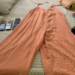 Jumper it’s comes above ankles